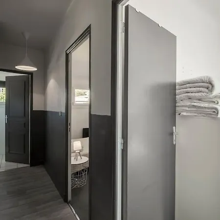 Le Grand Cosy - - Proche